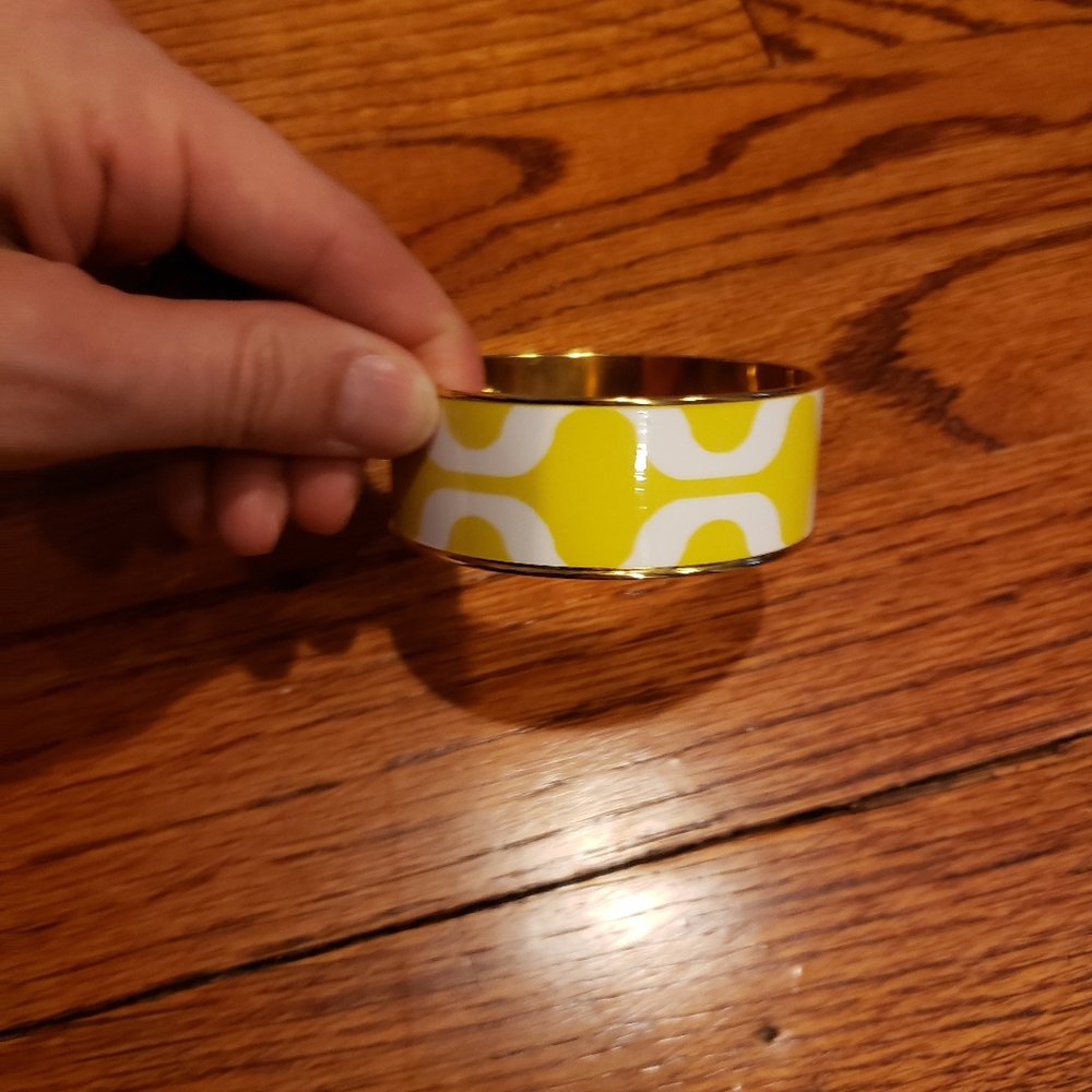 Leila jewelry thick bangle